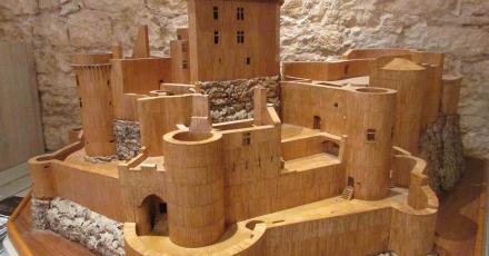 MAQUETTE EN ALLUMETTE, Galerie Creation
